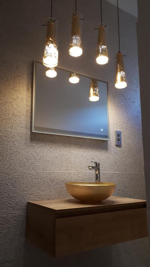 Large Apartment Between Split And Trogir Kastela Ngoại thất bức ảnh