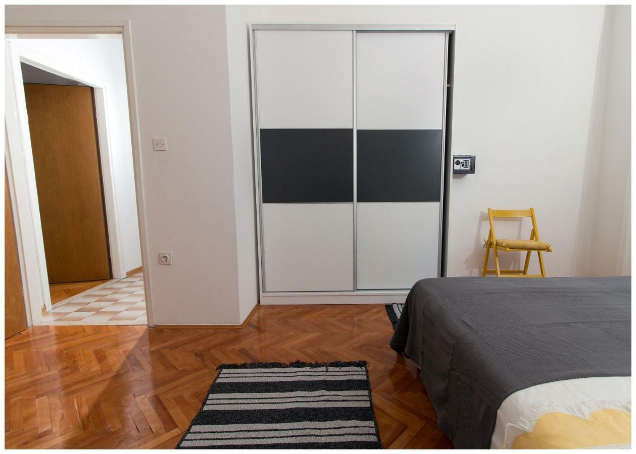 Large Apartment Between Split And Trogir Kastela Ngoại thất bức ảnh
