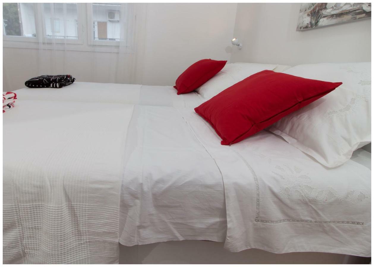 Large Apartment Between Split And Trogir Kastela Ngoại thất bức ảnh