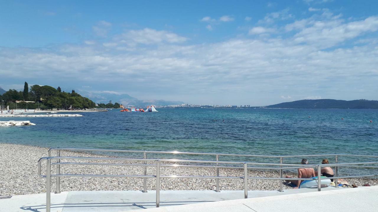 Large Apartment Between Split And Trogir Kastela Ngoại thất bức ảnh